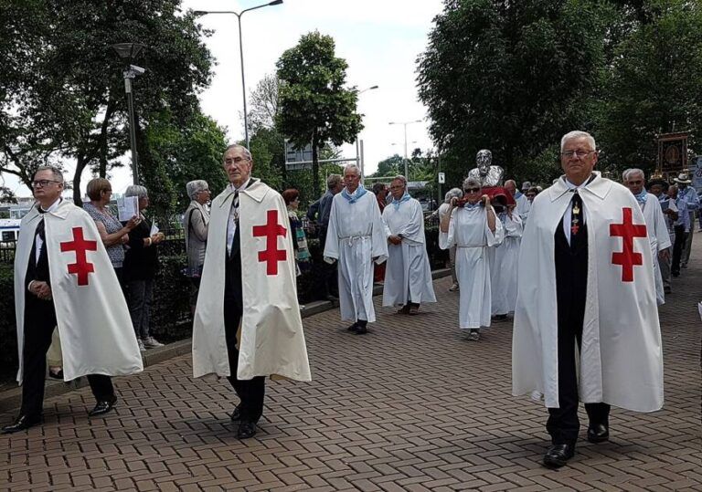 Inside The Shadowy History Of The Knights Templar