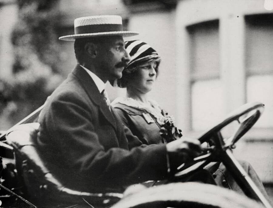 John Jacob Astor And His Wife Madeleine