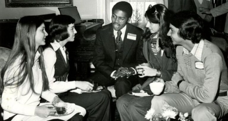 Cleo Thomas Featured