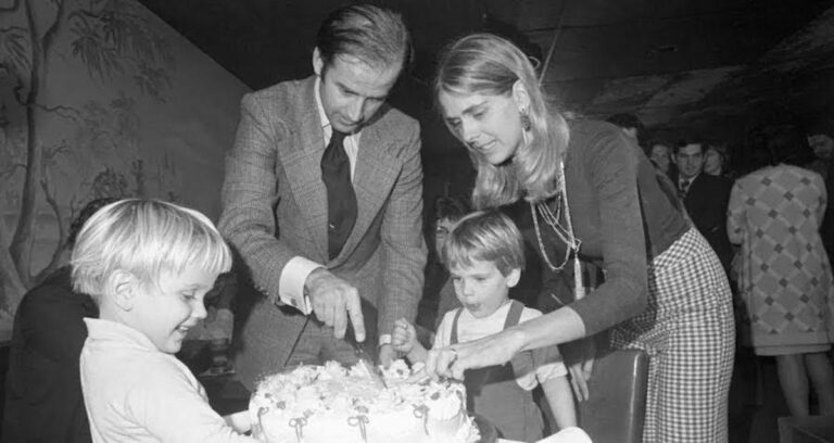 Neilia Hunter Featured