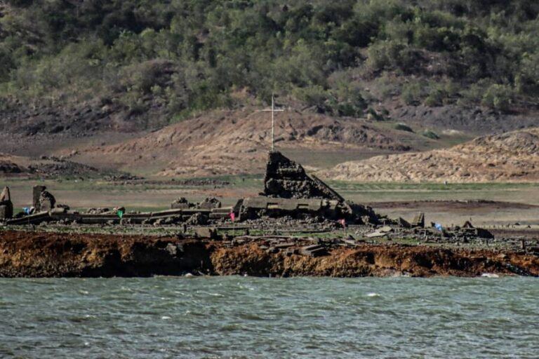 Centuries-Old Philippine Town Revealed Amid Ongoing Drought