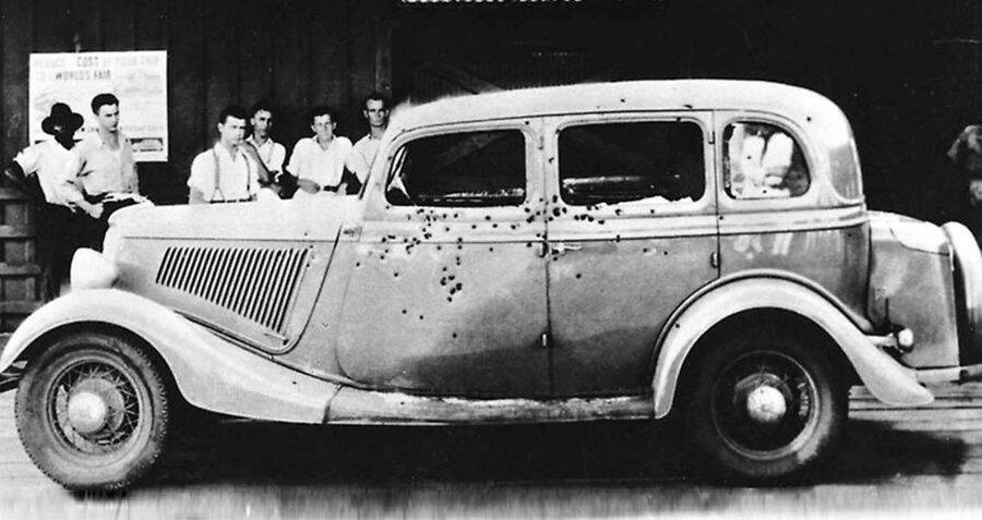 Bony And Clay Car