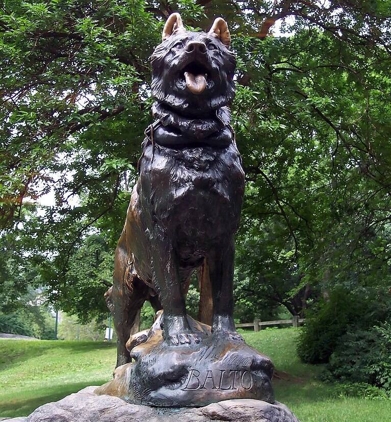 Balto Statue