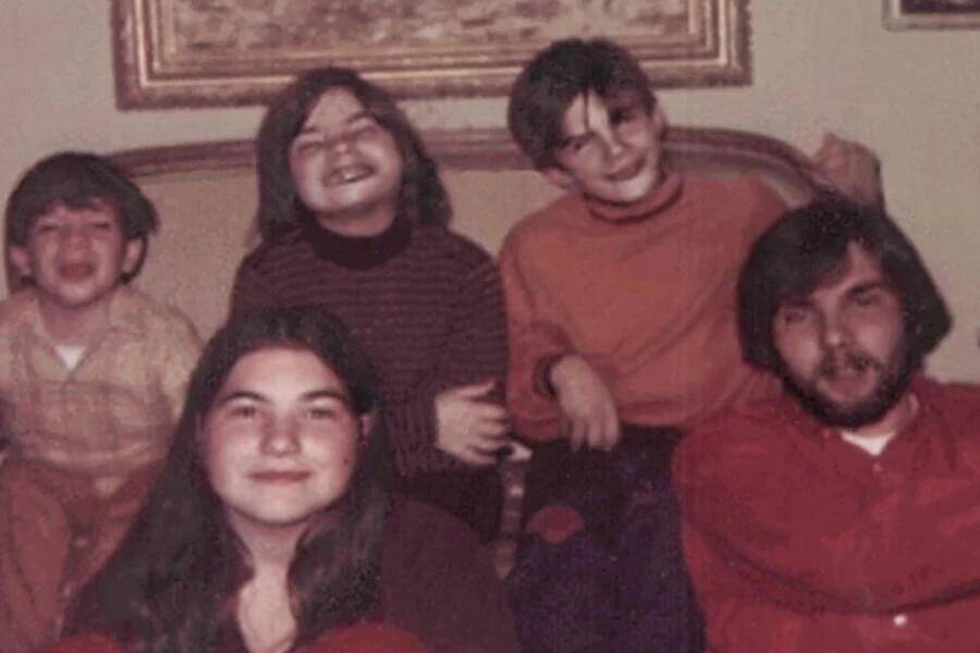 Ronald DeFeo Jr And His Siblings