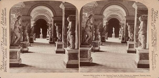 Statuary Hall In The Louvre