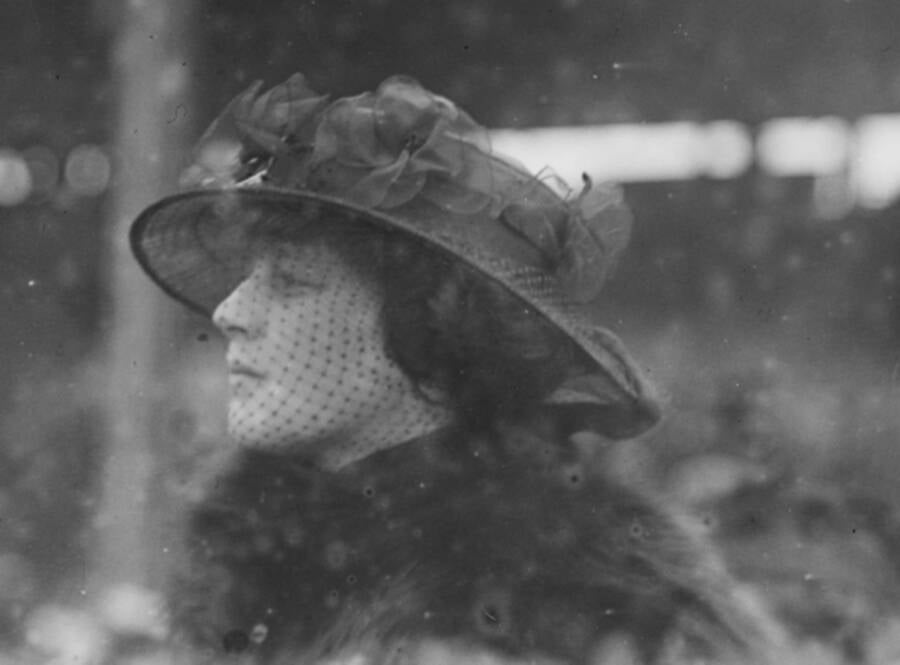 Madeleine Astor In 1915