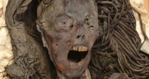 Screaming Woman Mummy Featured