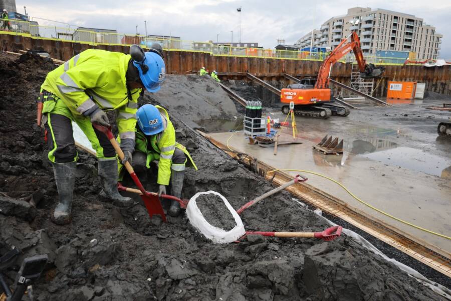 Archaeologists At Work In Oslo