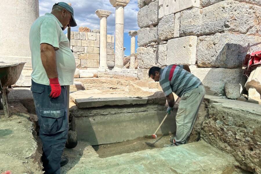 Archaeologists Excavating Roman Gladiator Sarcophagus