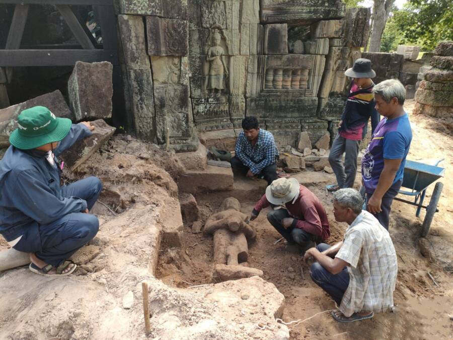 Archaeologists Unearthing Guardian Statue At Banteay Prei