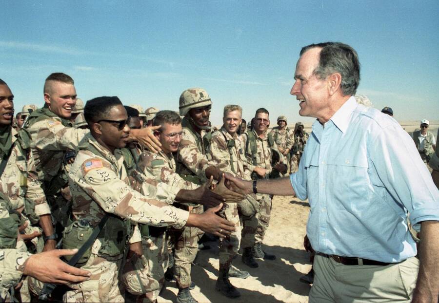 Bush Visiting Troops During The Gulf War