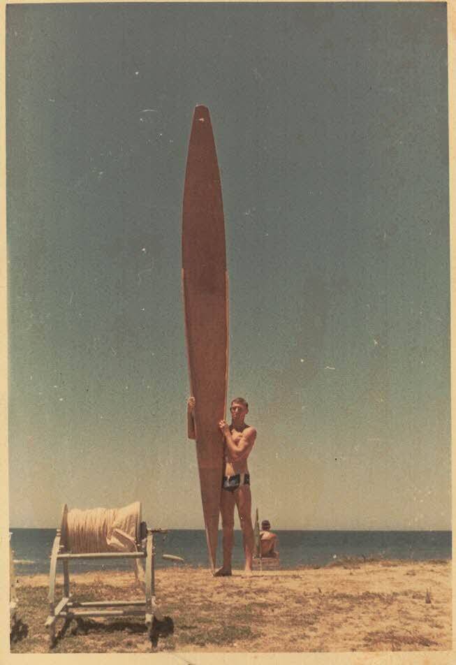 33 Vintage Surfing Photos From The '60s And '70s