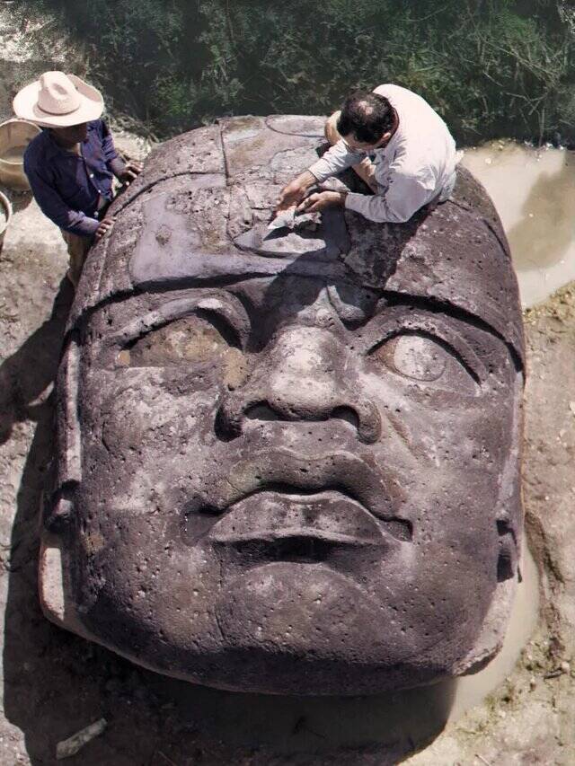 1946 Olmec Head Discovery