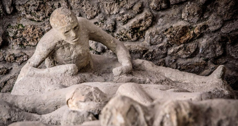 Pompeii Victims Dna Featured Image