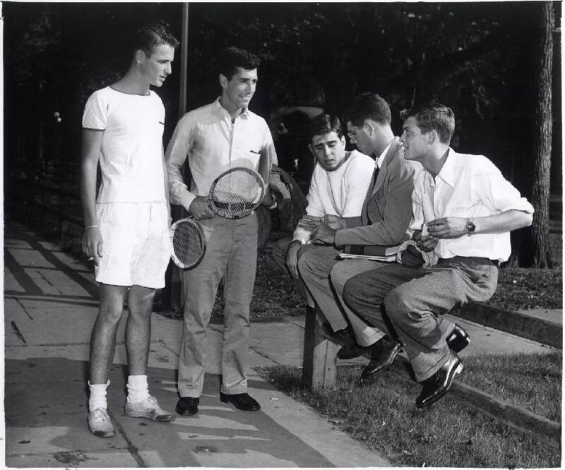 44 Vintage Preppy Pictures That Capture The Subculture
