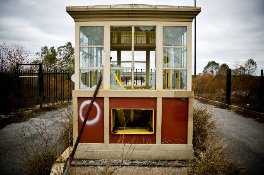 Ticket Booth