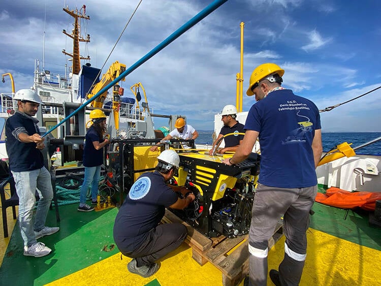 Ayvalık Shipwreck Underwater Robot