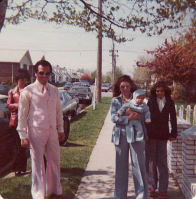 Victoria DiGiorgio Gotti With Her Husband And Children