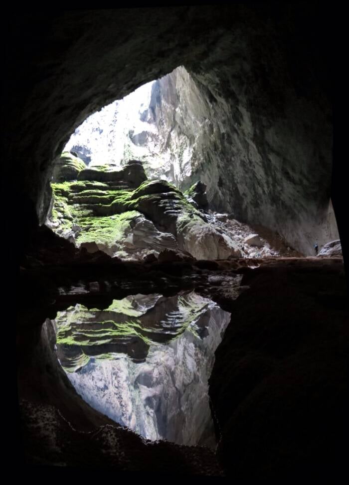 Reflecting Pool In Hang Son Doong