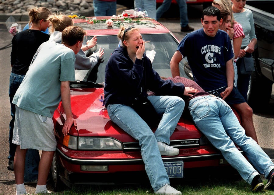 Students Grieving At Rachel Scott's Car