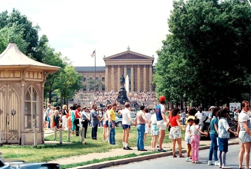 Hands Across America In Philadelphia