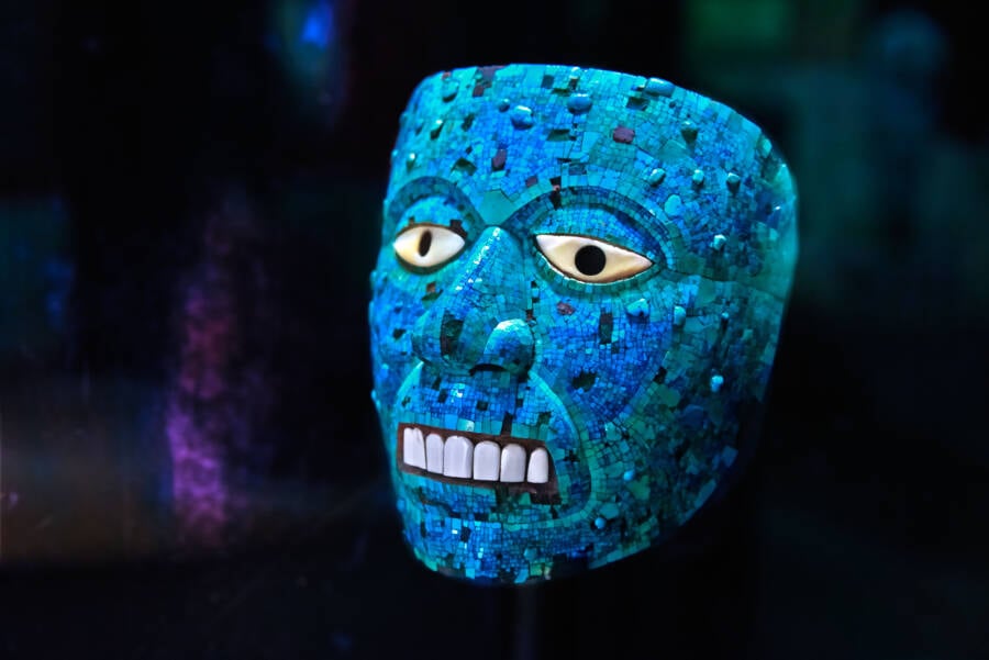 Mosaic Mask