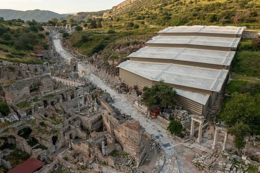 Octagon In Ephesos