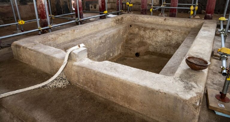 Pompeii Thermal Baths Featured