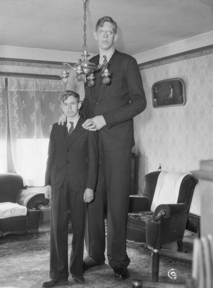 robert-wadlow-the-tallest-human-to-ever-live