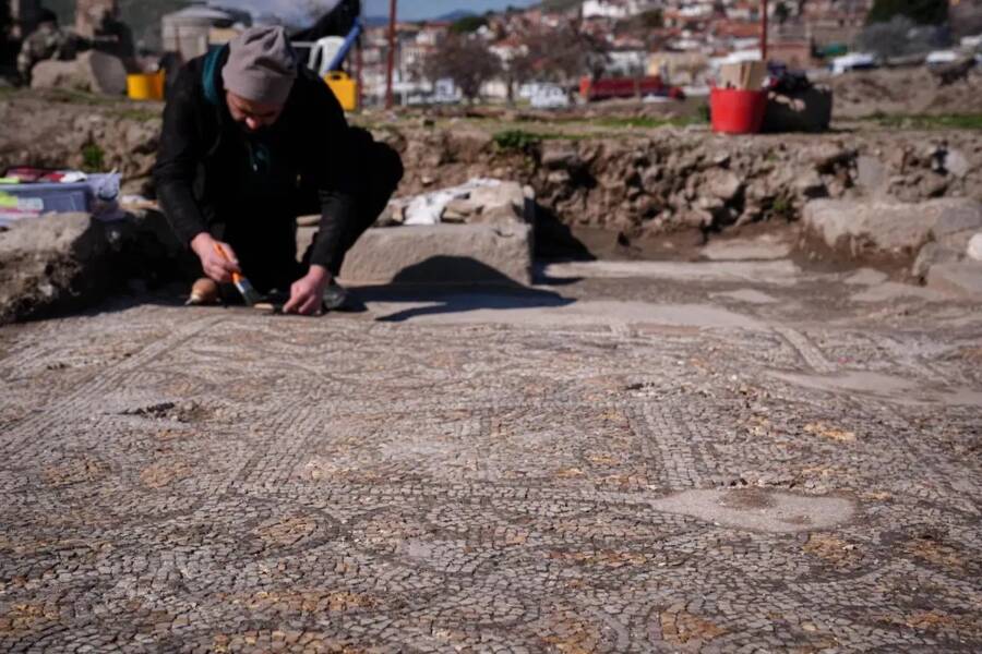 Archaeologists At The Mosaic House In Pergamon