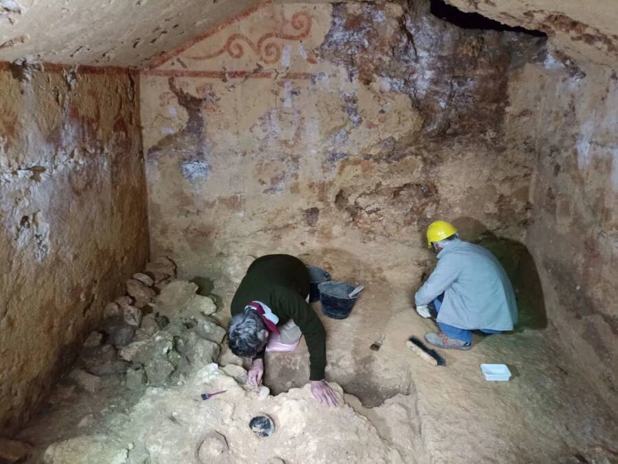 Archaeologists In Etruscan Tomb