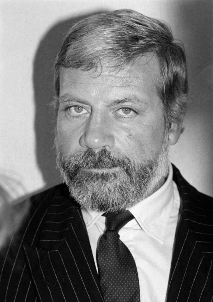 Oliver Reed Death