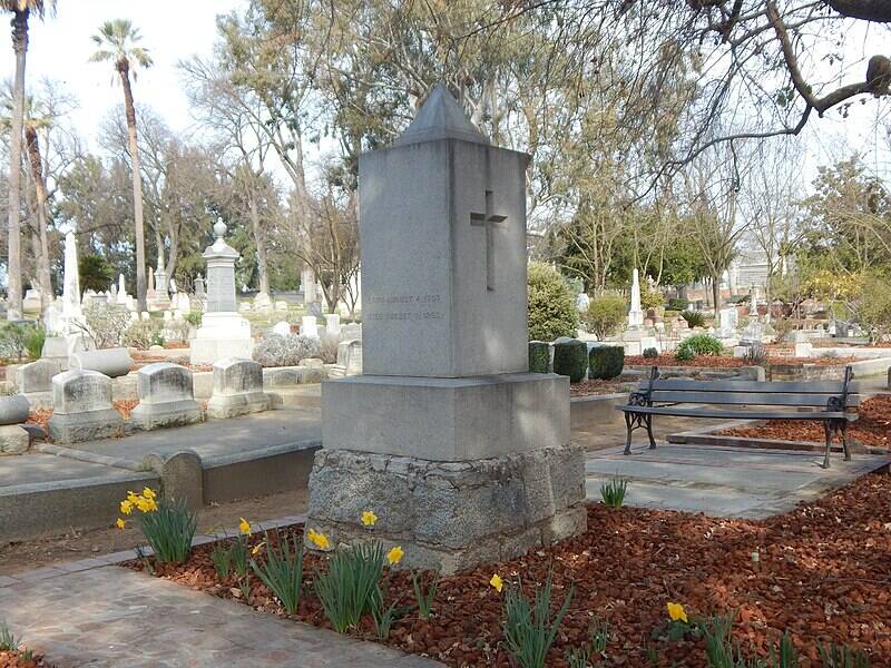 William Hamilton Grave