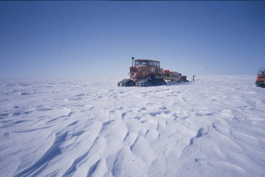 Eastern Antarctic Plateau Earth's Coldest Place