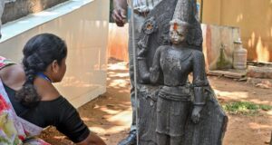 Lord Vishnu Statue Featured