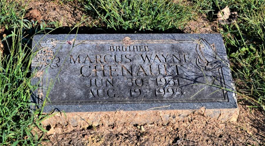 Marcus Wayne Chenaults Grave