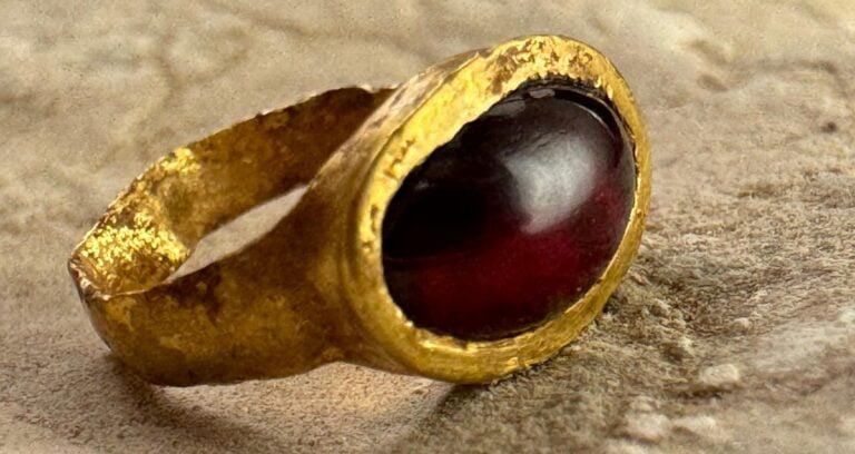 City Of David Gold Ring Featured