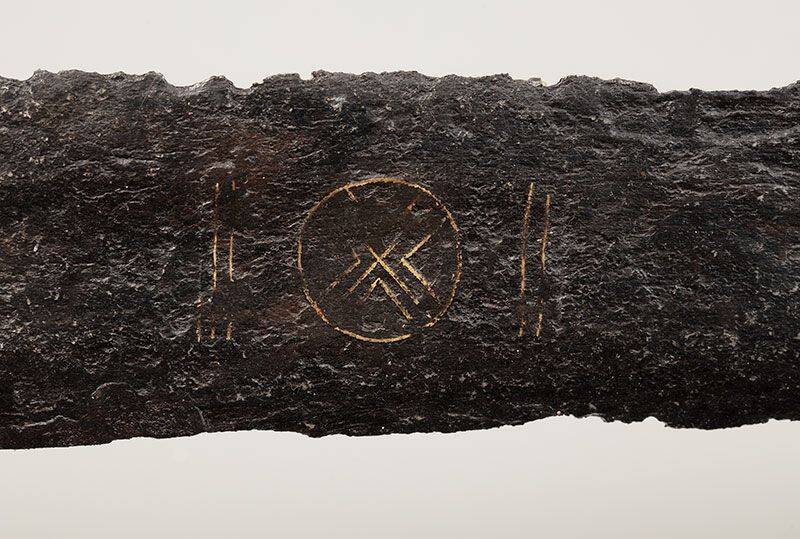 Symbol On The Linschoten Sword