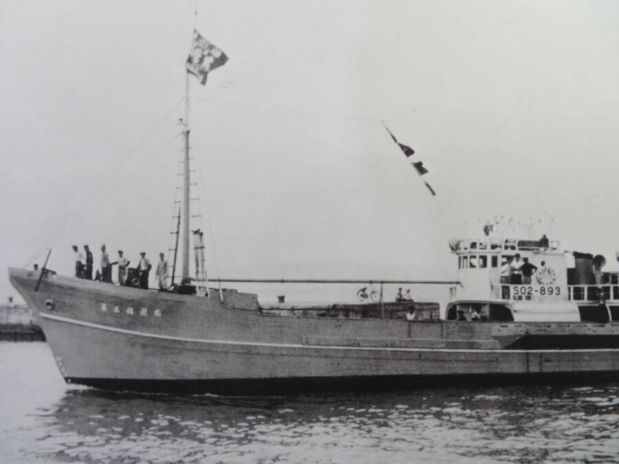 Lucky Dragon Ship