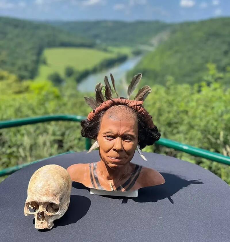 Stone Age Woman And Skull