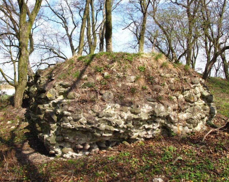 Castle Kolno Ruins
