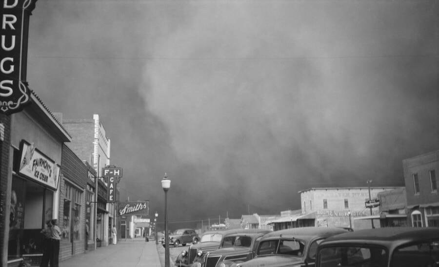 Dust Storm In Elkhart Kansas