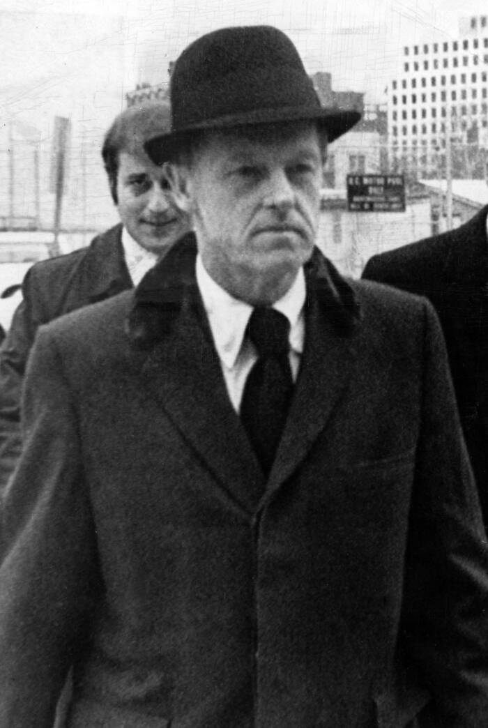 E Howard Hunt