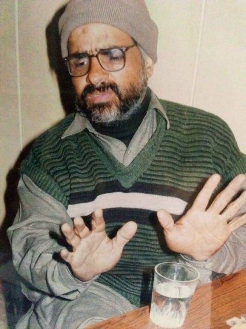 Javed Iqbal Gesturing