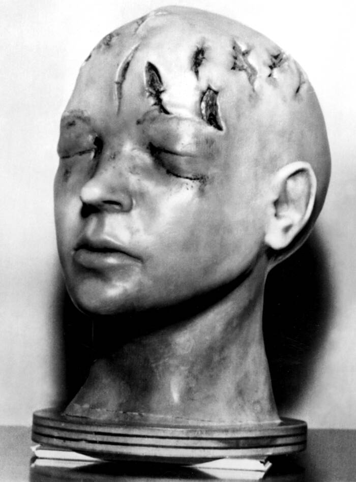 Marilyn Sheppard Head Model