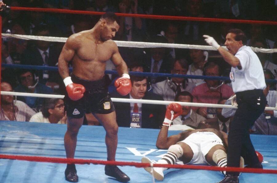 Mike Tyson Boxing