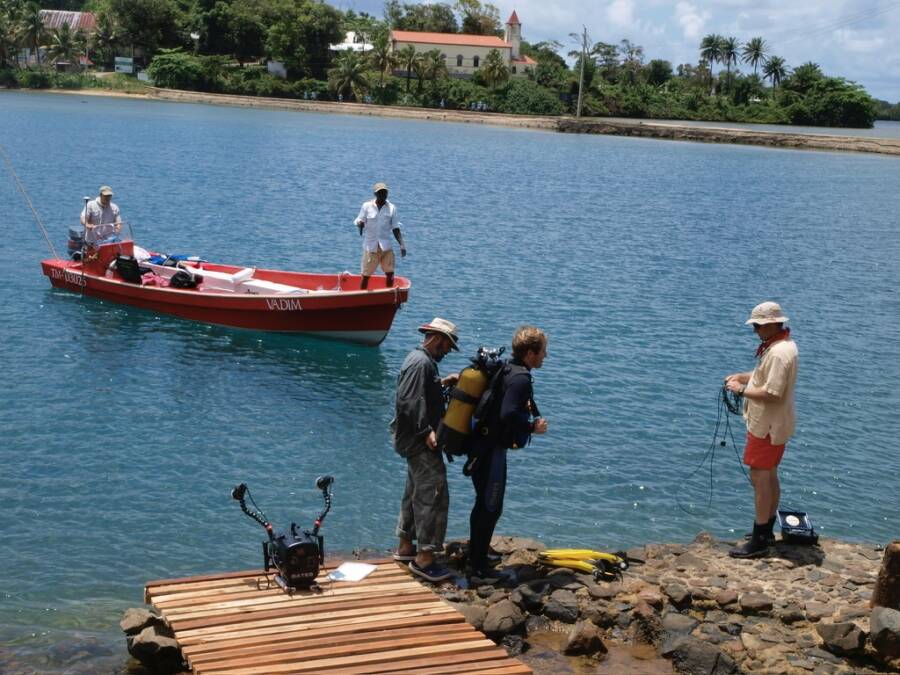 Underwater Archaeologists