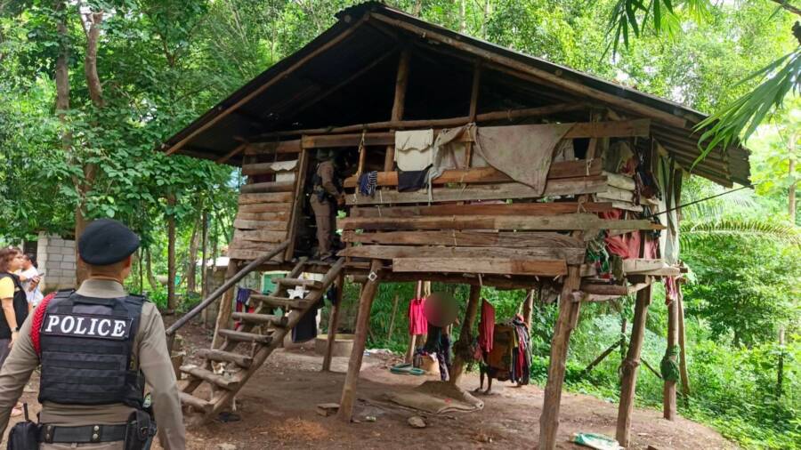 Home Of Neglected Boy In Thailand