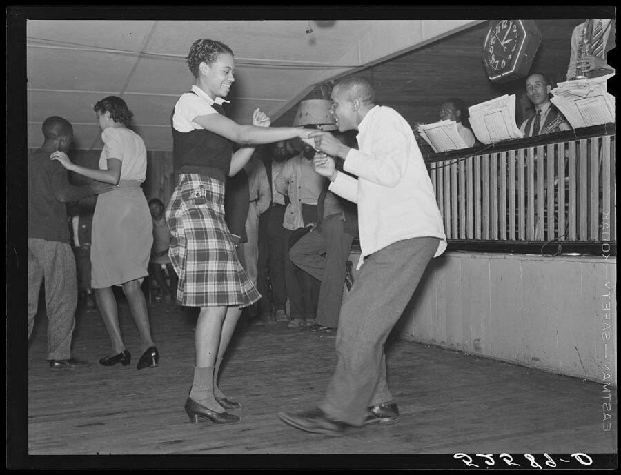 Juke Joint Dancers