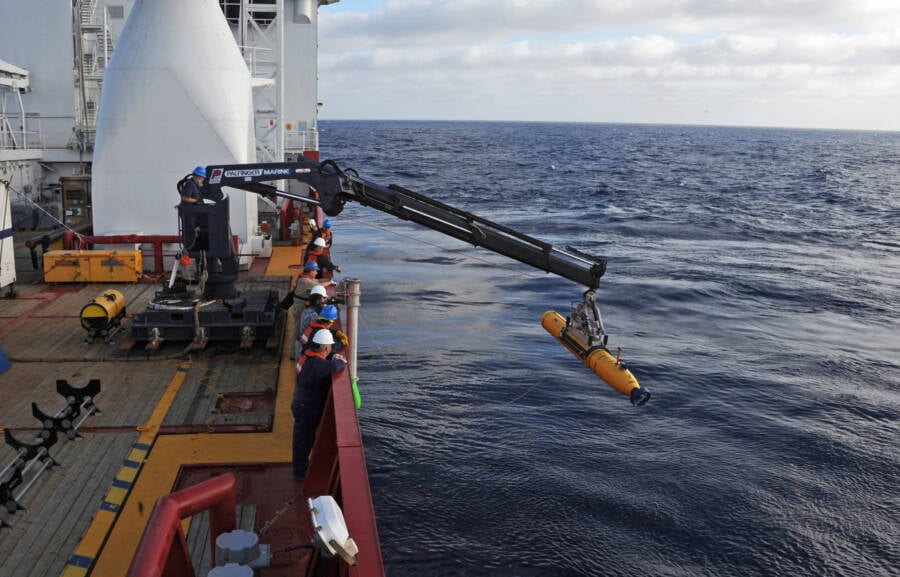 Searching For Malaysia Airlines Flight 370